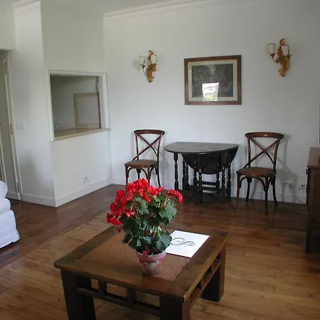Apartment Mithouard Paris