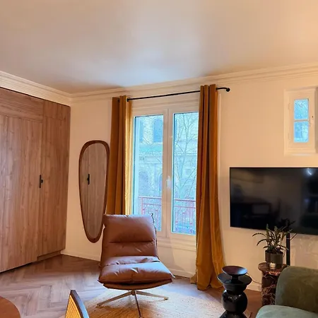 Mithouard Apartment