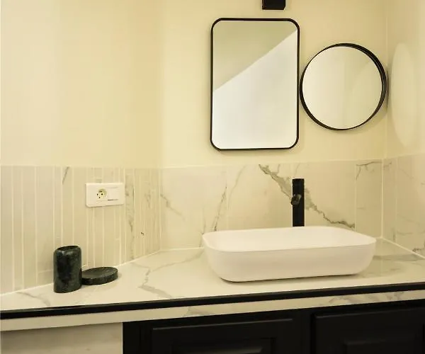 미투아르 아파트먼트 아파트 *