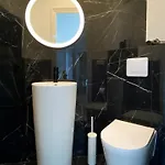 Mithouard Διαμέρισμα