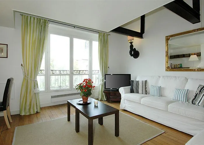 Apartment Mithouard Paris