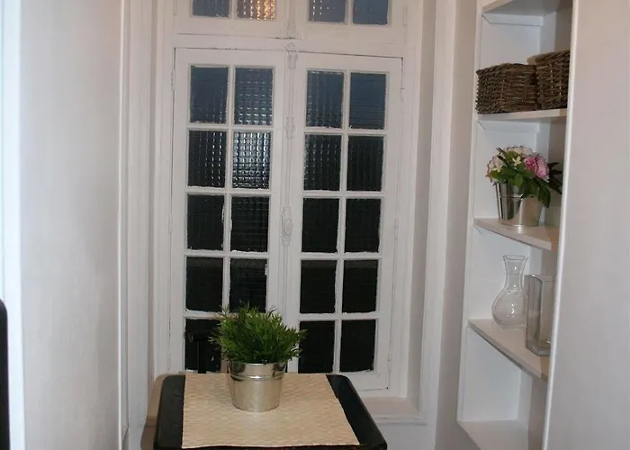 Апартаменты Mithouard